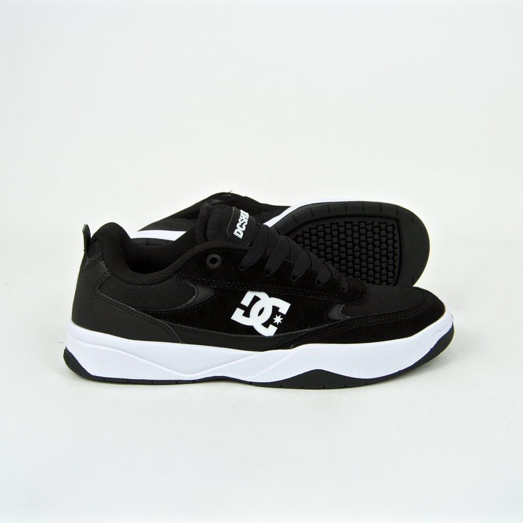 black and white dc shoes