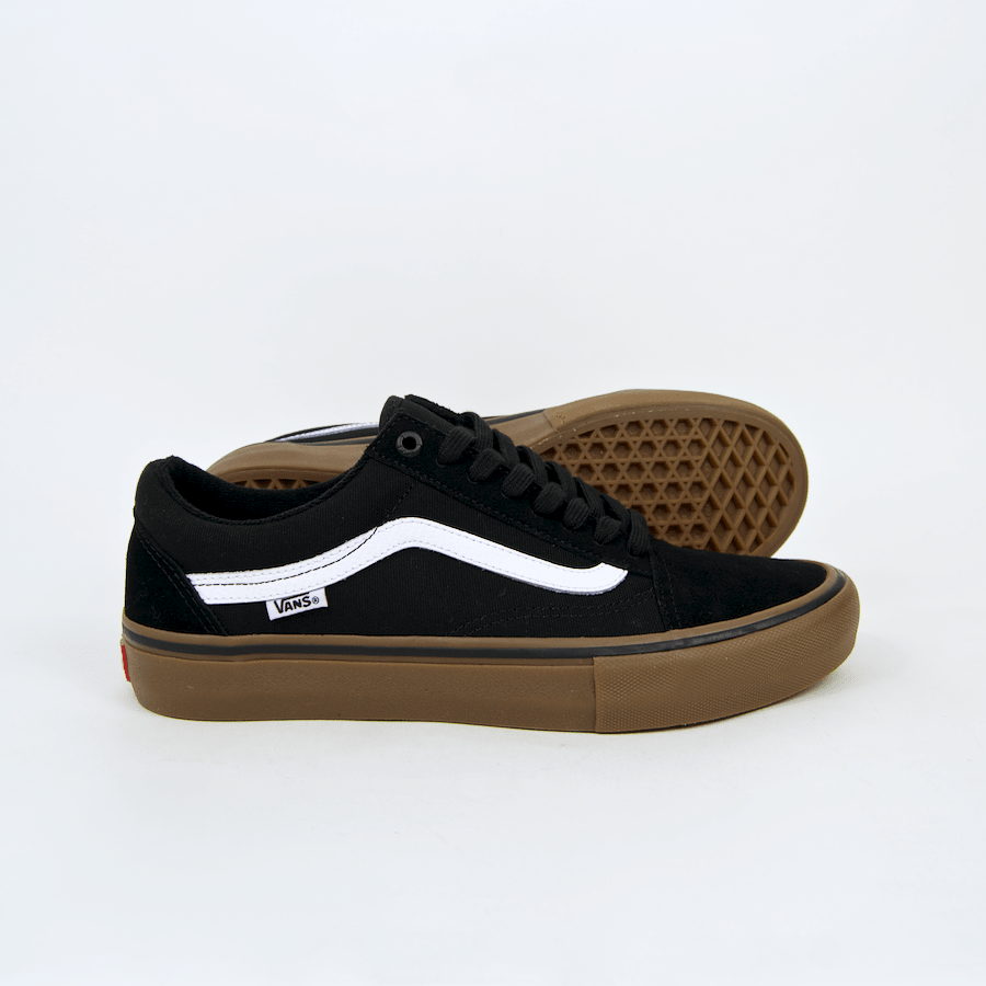 black and white vans with black laces