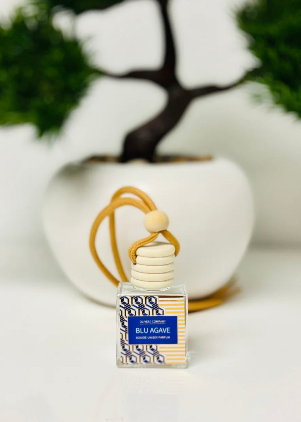 Oliver + Co: Blu Agave Bougie On-The-Go Car Freshener