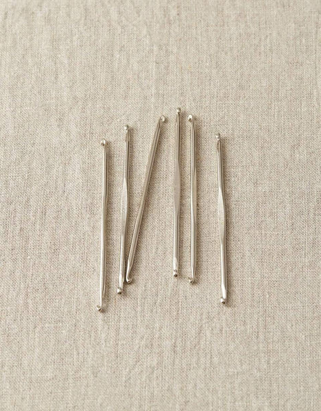 Cocoknits Curved Cable Needle