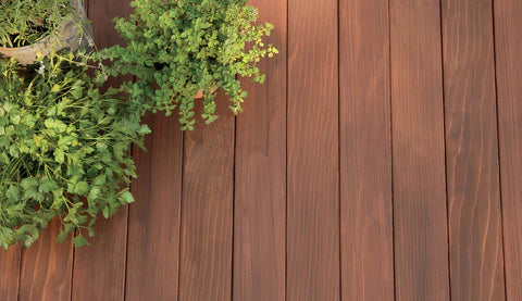 Benjamin Moore Cleaners for Decks and Siding: Essential Products for Spotless Outdoor Surfaces