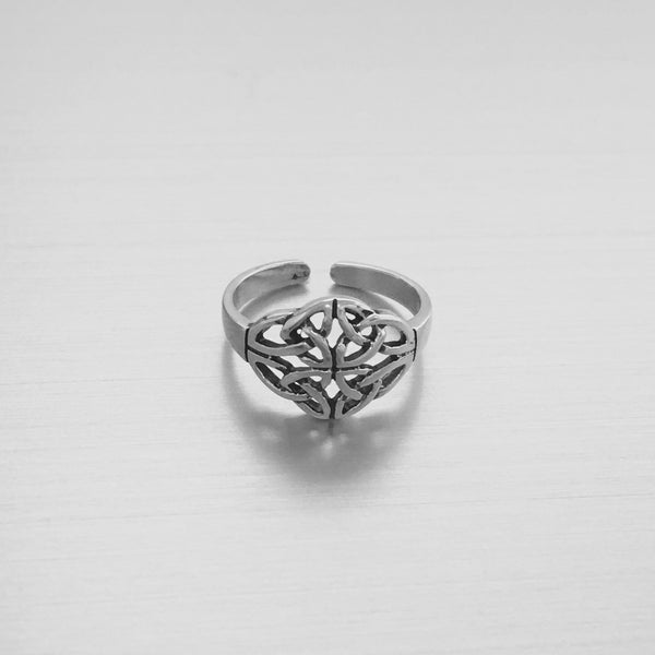 Sterling Silver Quadruple Celtic Toe Ring, Silver Rings, Knot Ring ...