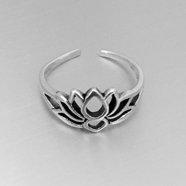 Sterling Silver Lotus Silhouette Toe Ring, Flower Ring, Lotus Ring ...