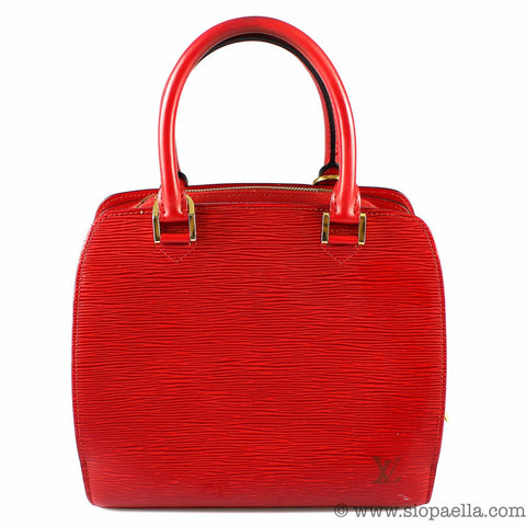 Siopaella Ltd. - Look at how gorgeous our Louis Vuitton Damier