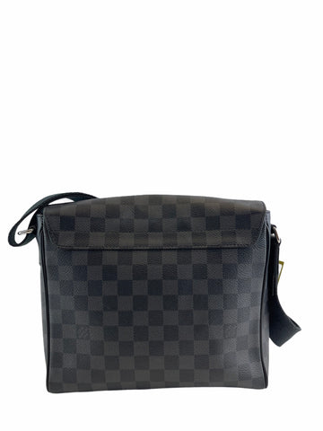 Louis Vuitton Messenger District Damier Graphite NM Black - US