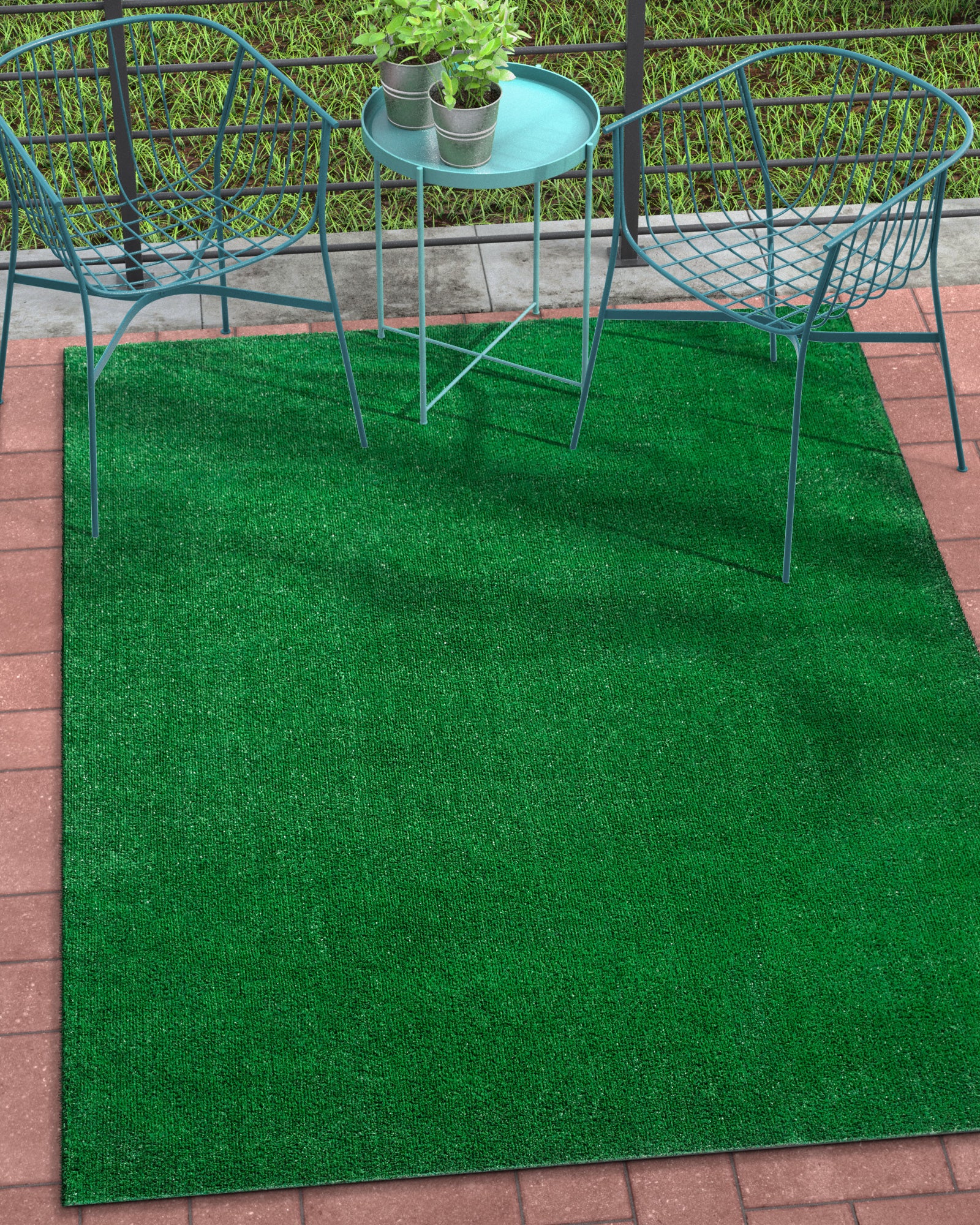 Green Grass Non-Slip Indoor/Outdoor Modern Plain Area Rug - RugLots.com