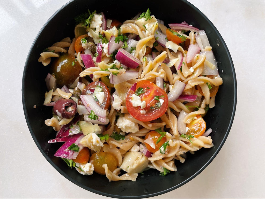 Garlic Mediterranean Pasta Salad 🍅