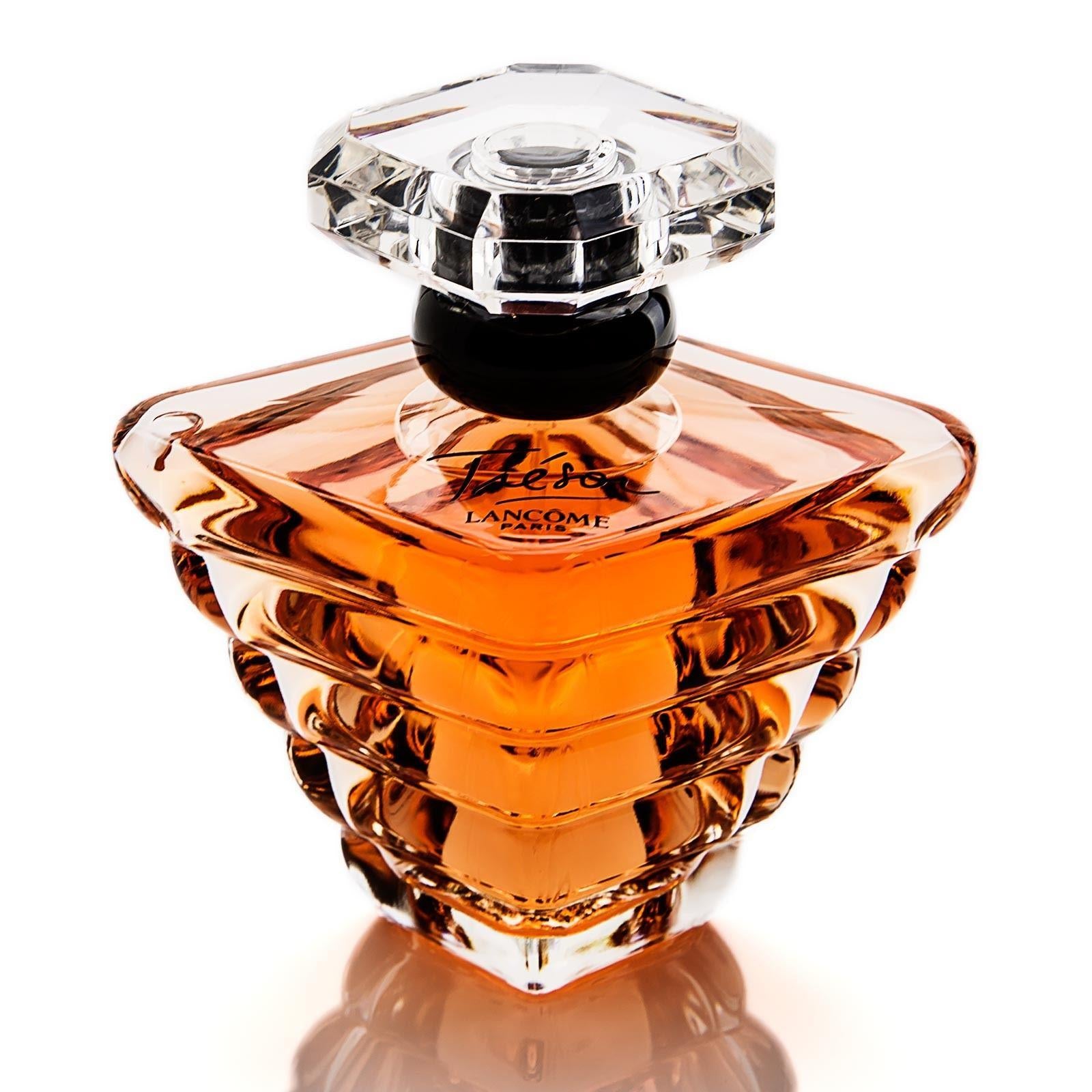 Туалетная вода eau de parfum. Парфюм Lancome Tresor. Lancome Tresor 100. Трезор ланком туалетная вода. Ланком Трезор духи женские.