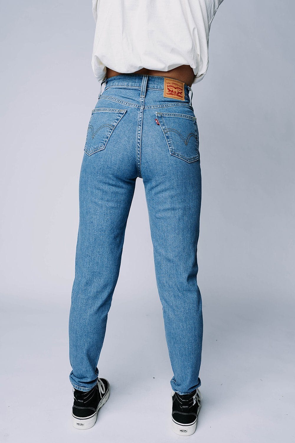 levis taper jeans