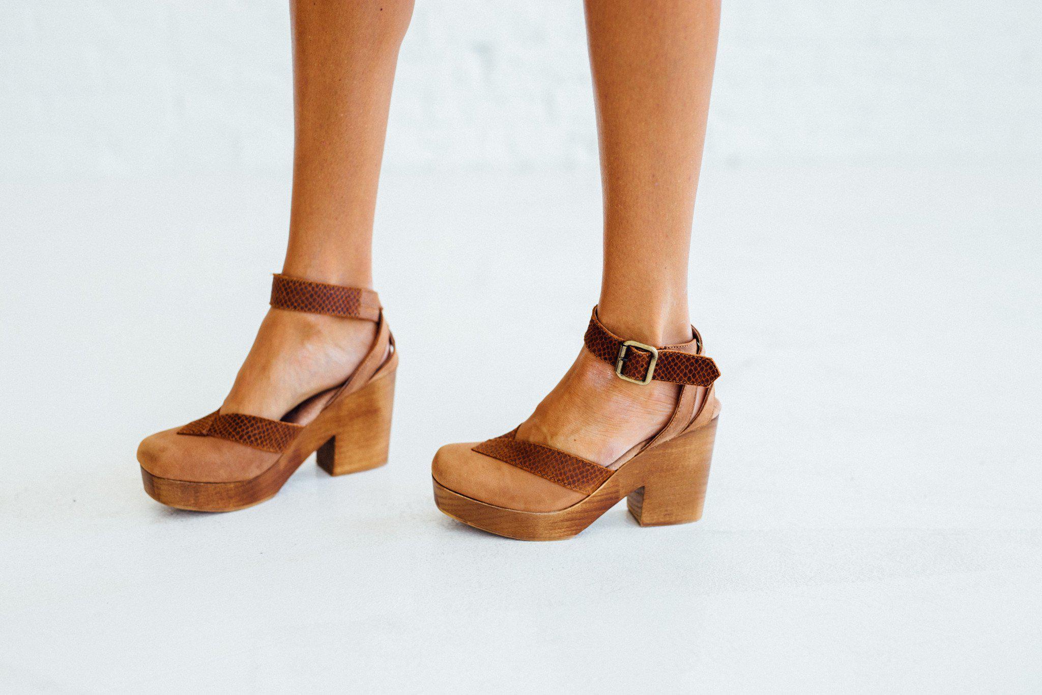 free people walk this way clog