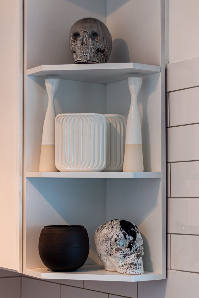 Kitchen shelf styled with Rialheim Vases and Skulls