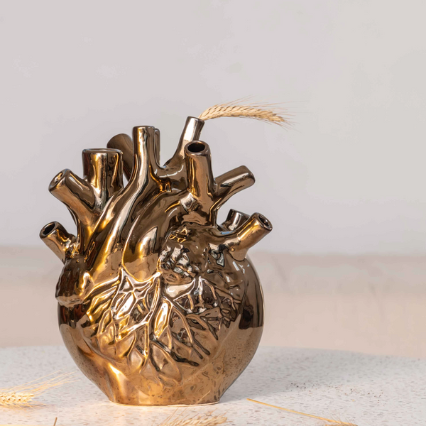 Pumping Love Heart Vase Medium