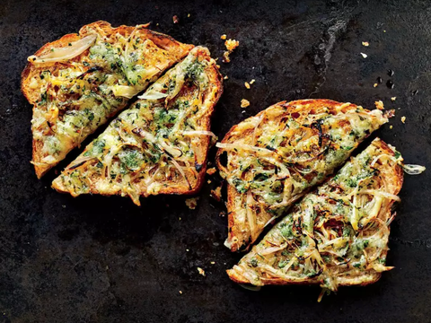 herby shallot toast