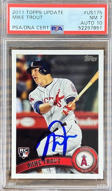 Mike Trout auto topps