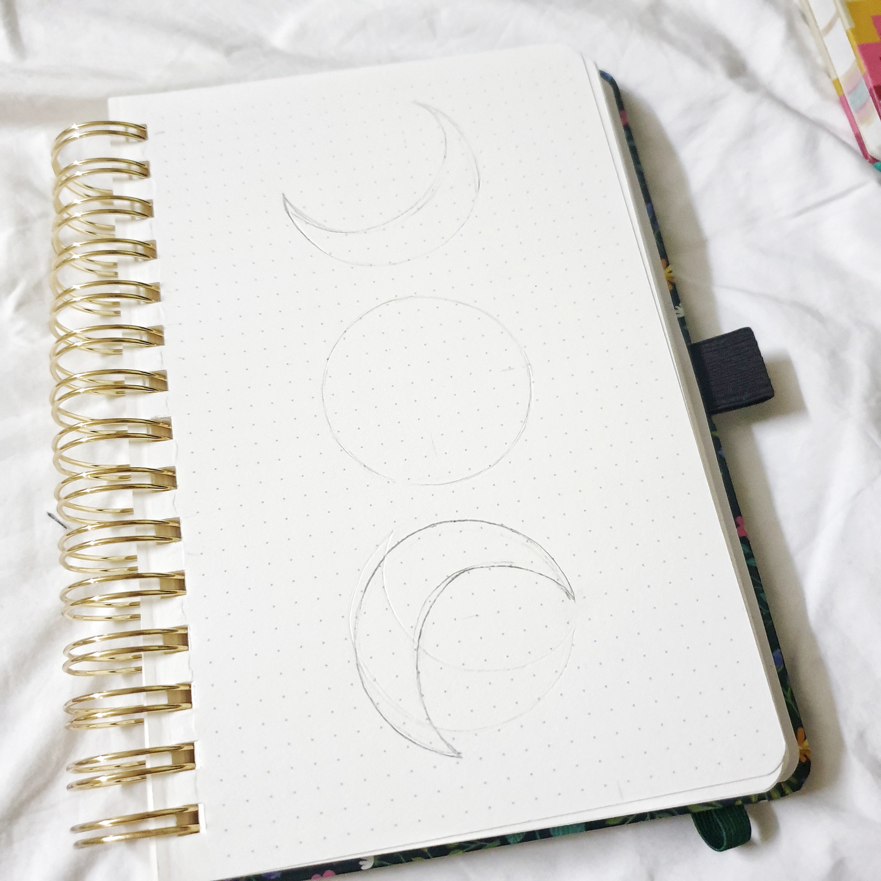 Watercolour Tutorial: Moon Phases