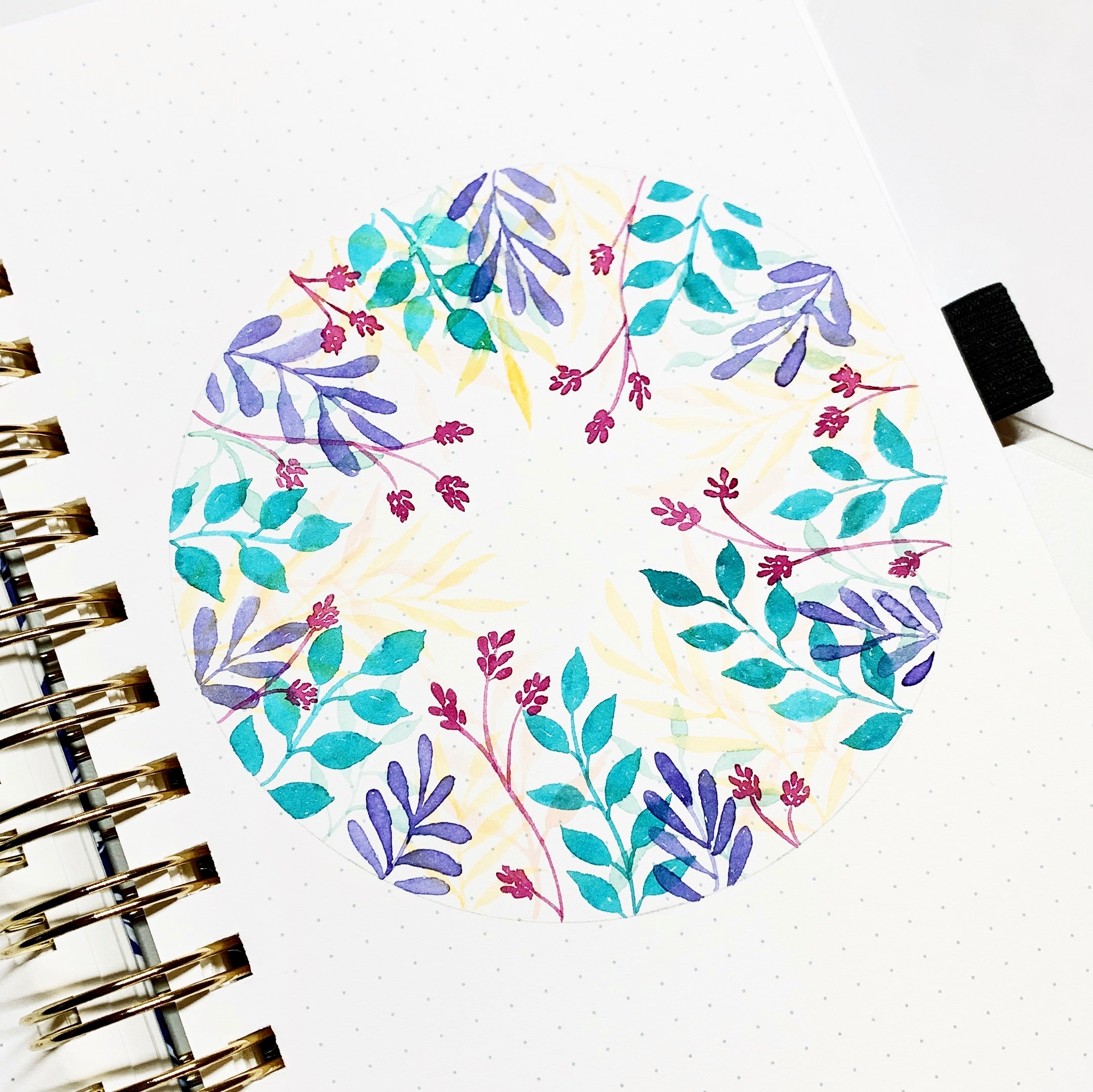 Learn how to create a fall foliage circle watercolor illustration with Adrienne from @studio80design!