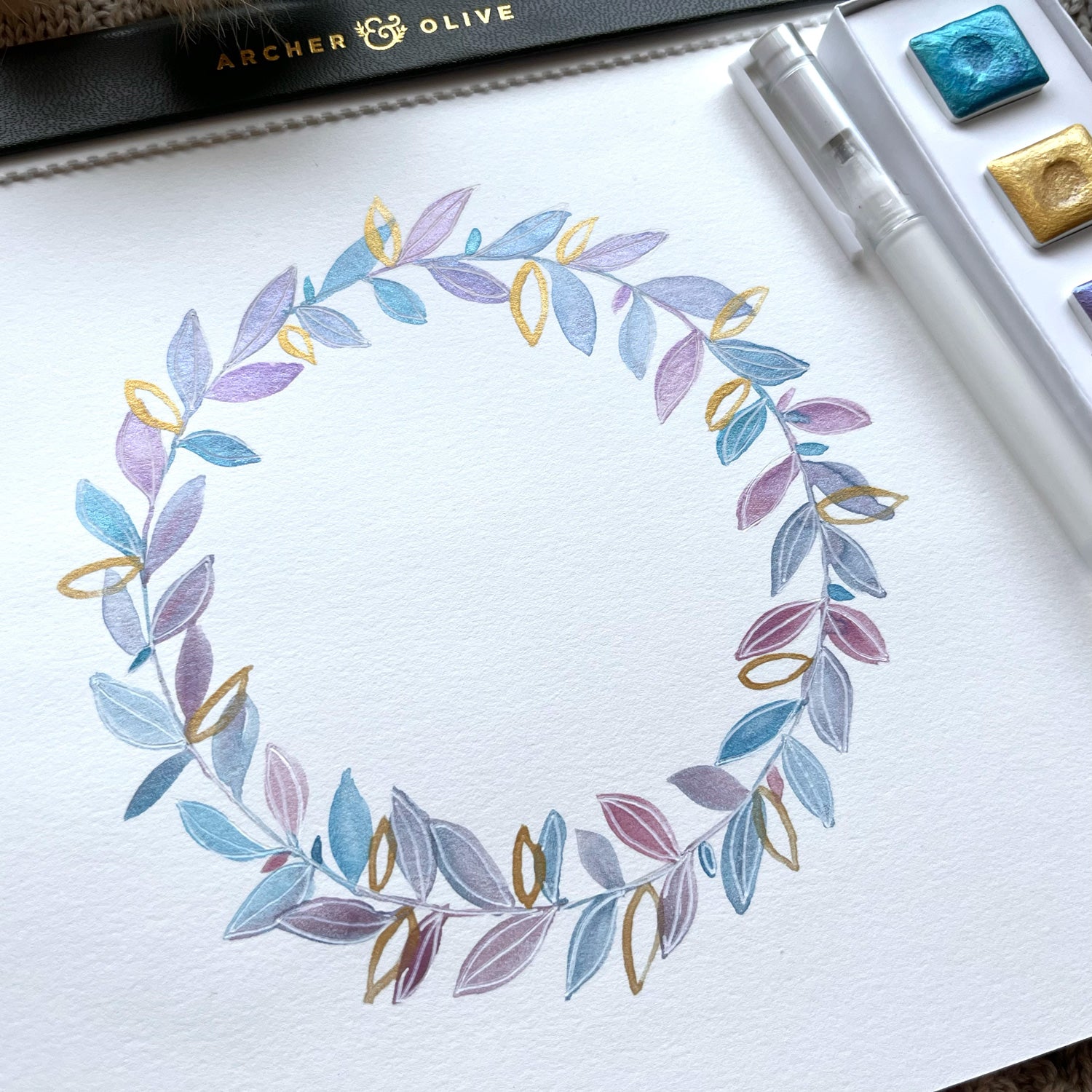 How To Paint A Simple Wreath With Metallic Watercolors | Archer and Olive