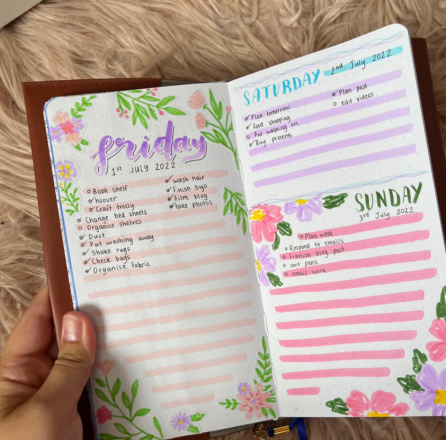daily and weekly to do list spread
