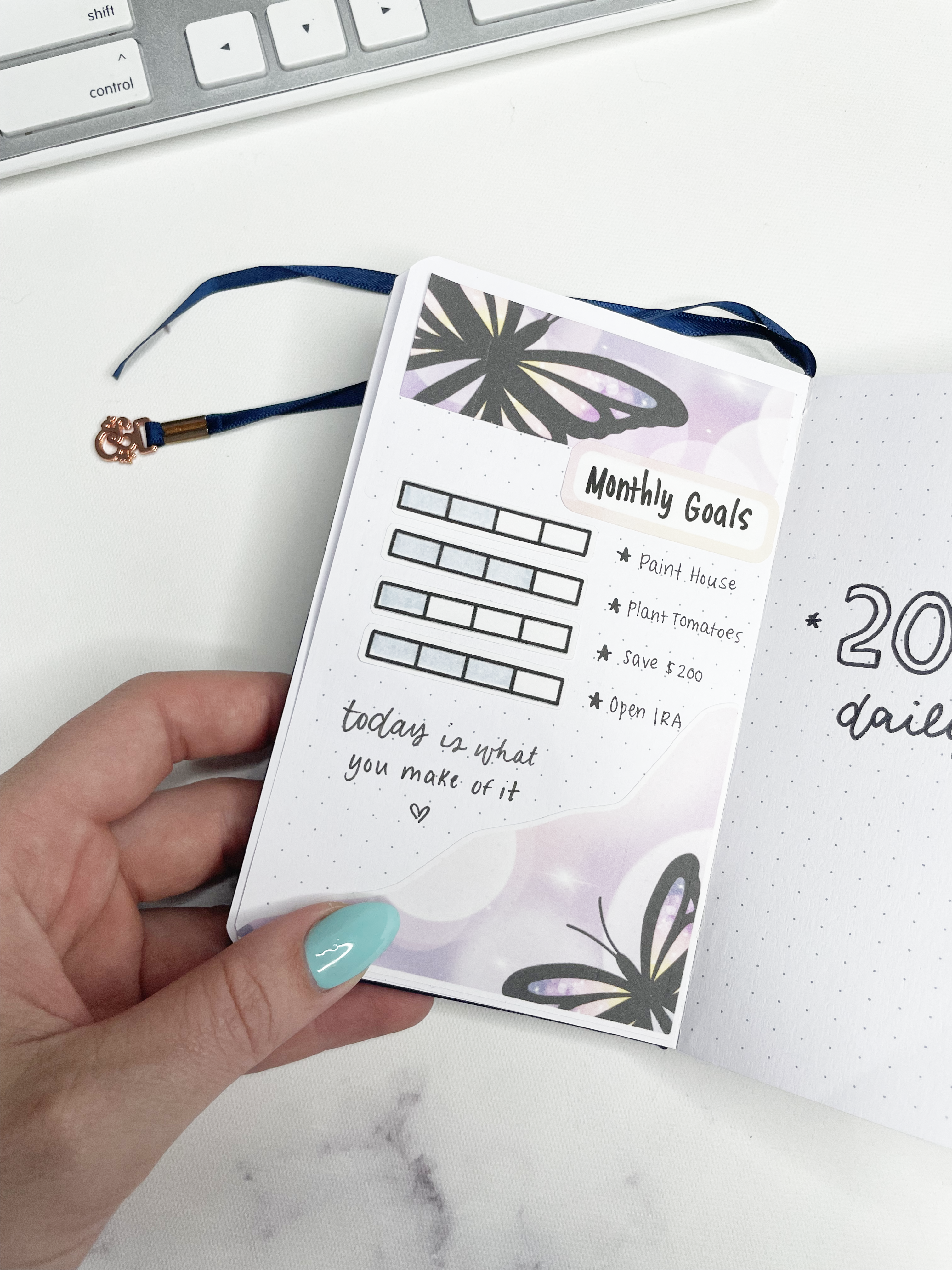 goal planning with progress bars in an a6 planner