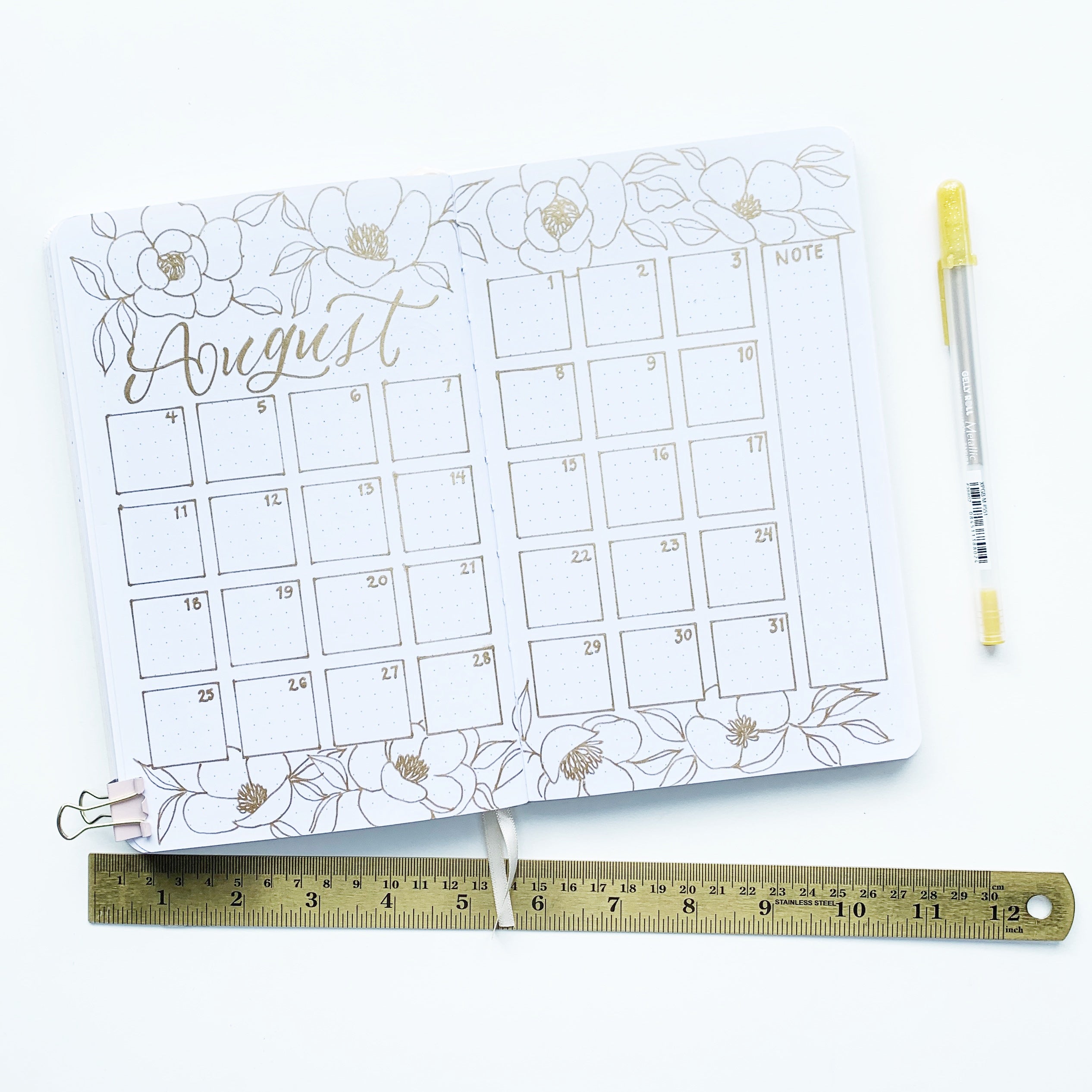 Learn how to create an all gold monthly bullet journal spread with Adrienne from @studio80design!