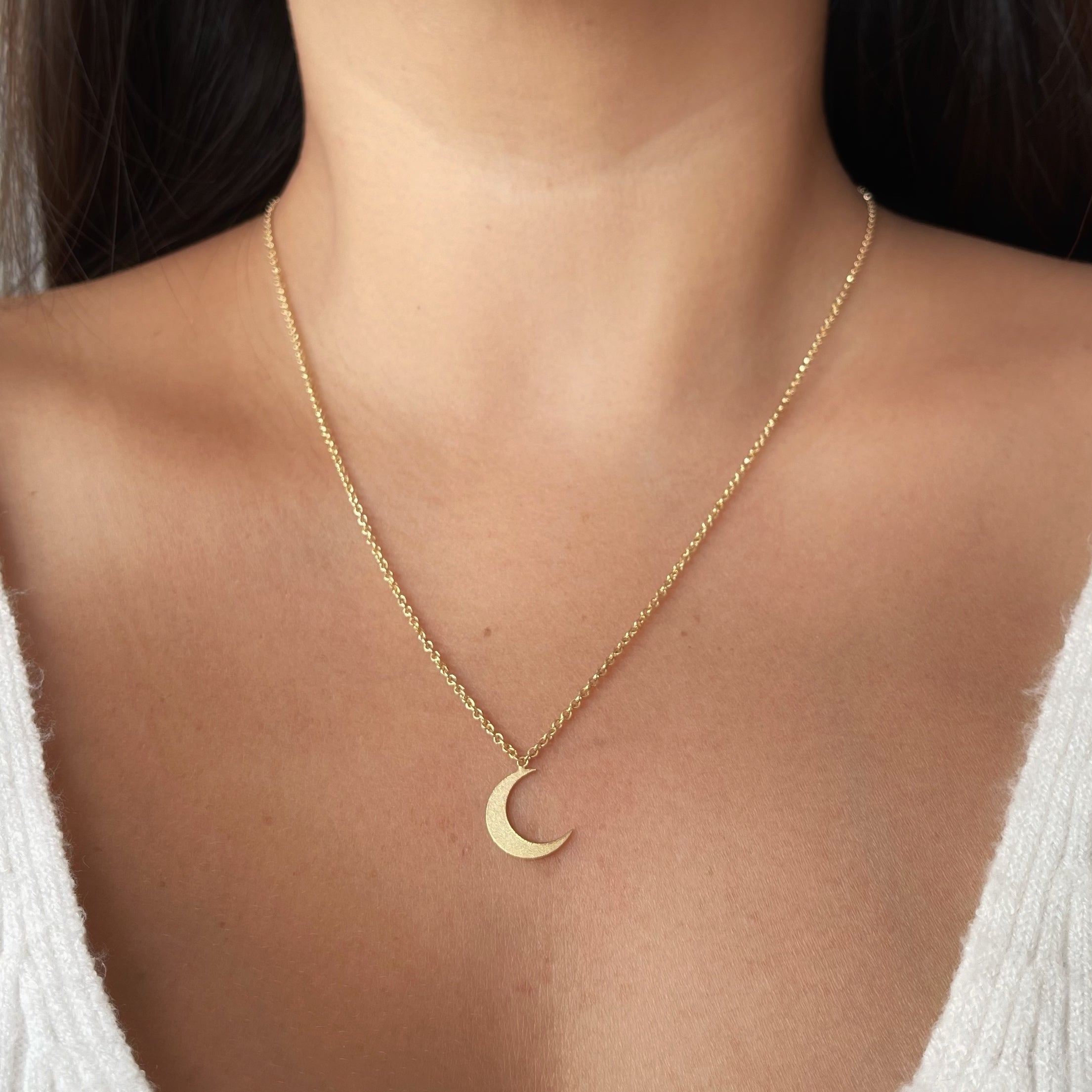 Collar Luna Gold – CLAUDIA