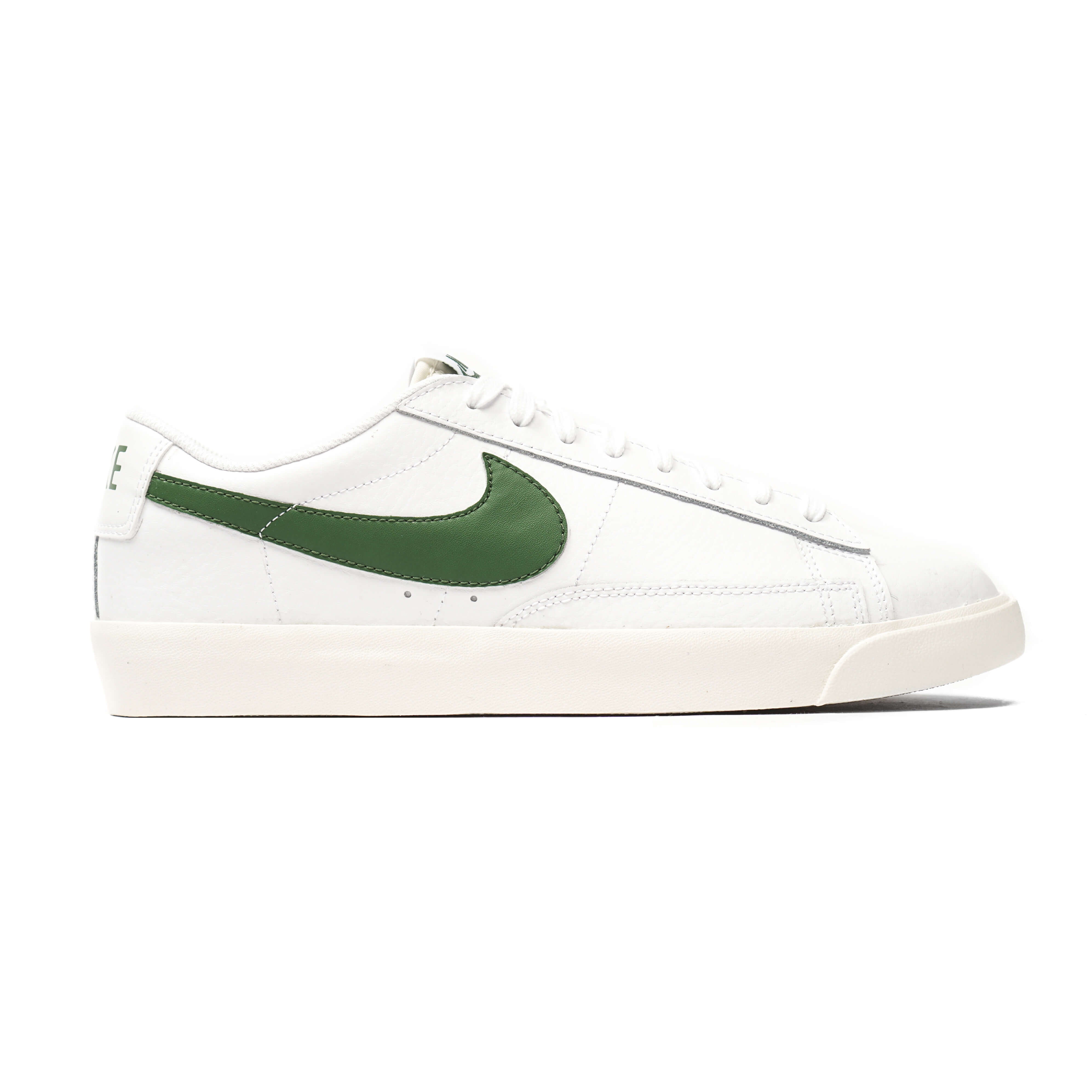 nike blazer low forest green