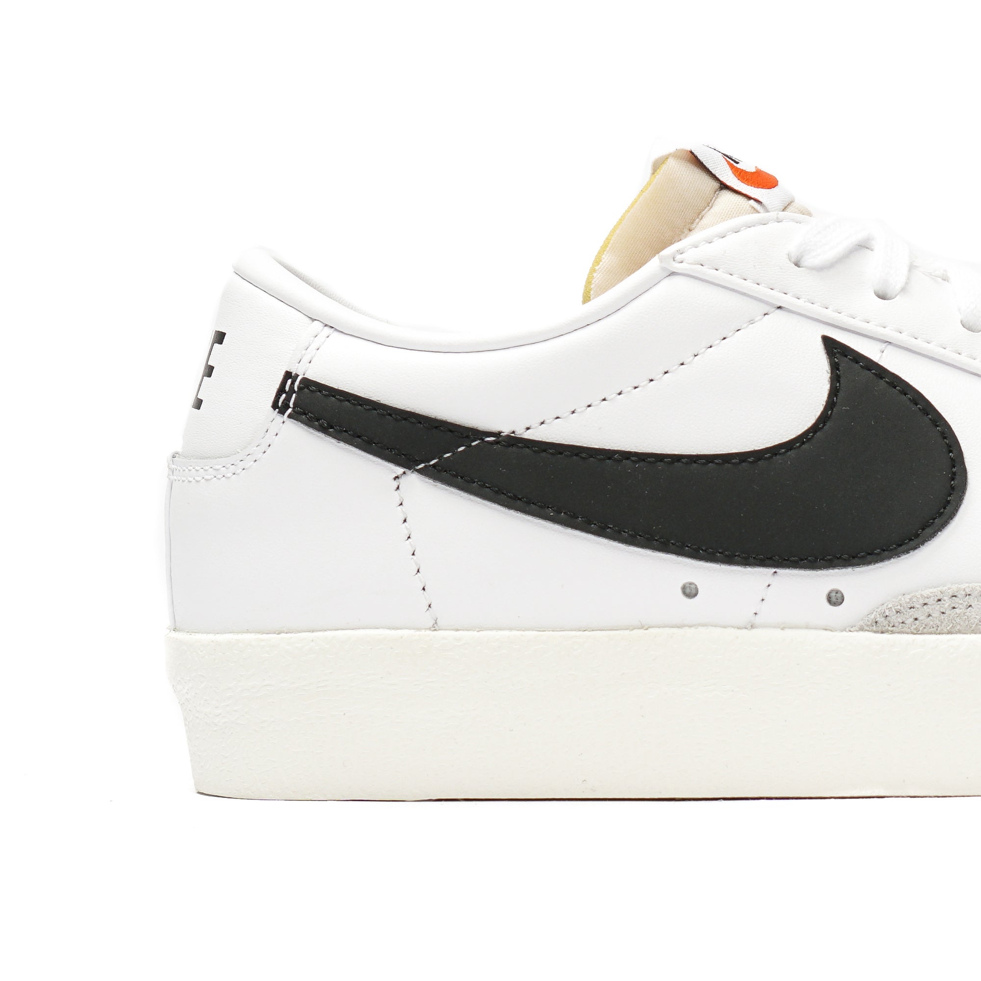 Blazer Low 77 Vintage White Black Sail Annms Shop