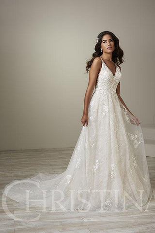 Last Dress In Store; Size: 16, Color: Ivory | Voyage - Alaina - 6932