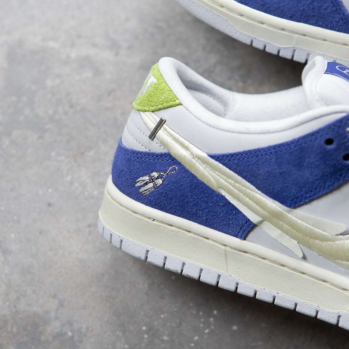 Nike SB x Fly Streetwear Dunk Low Pro Shoes