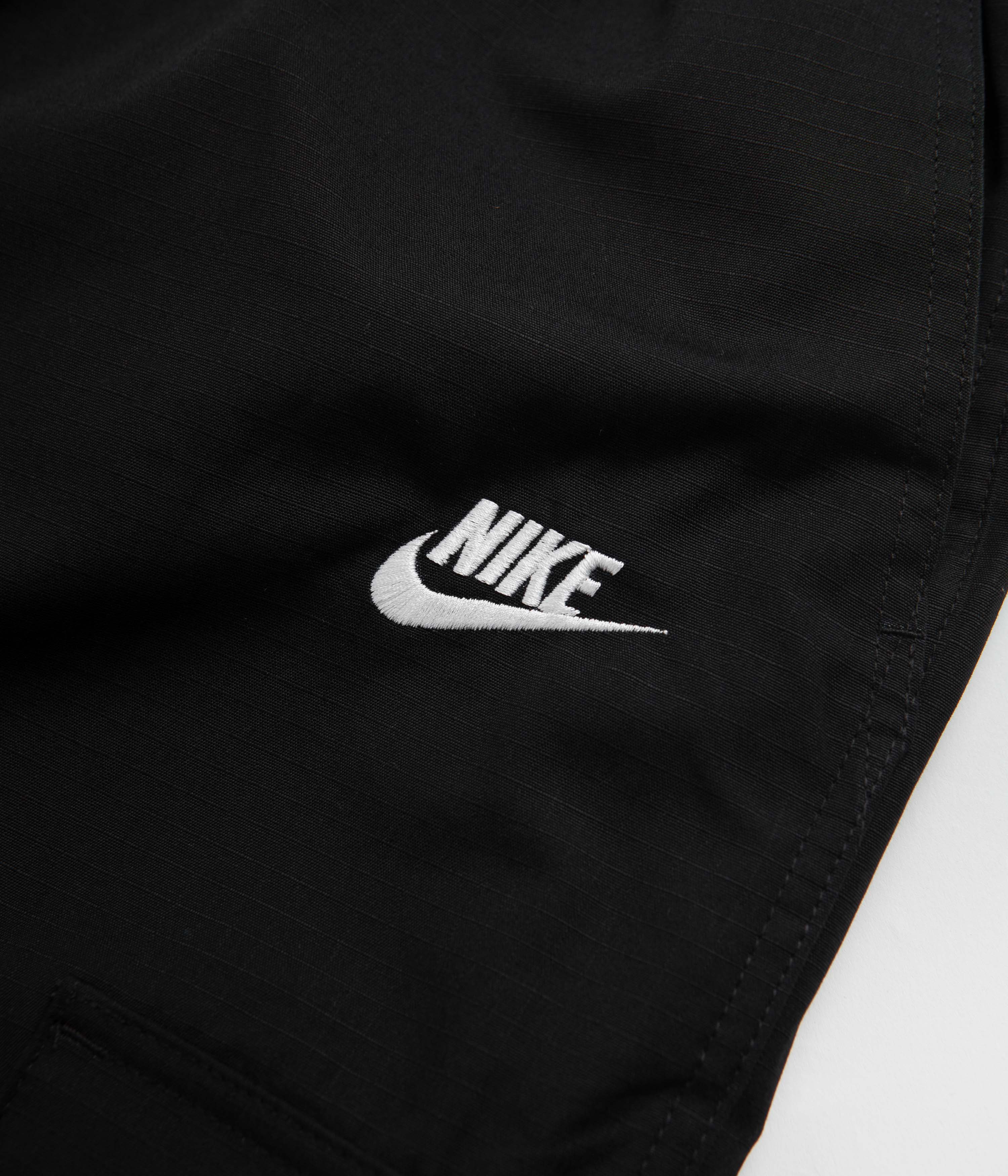 Nike Club Cargo Pants - Black / White | Flatspot