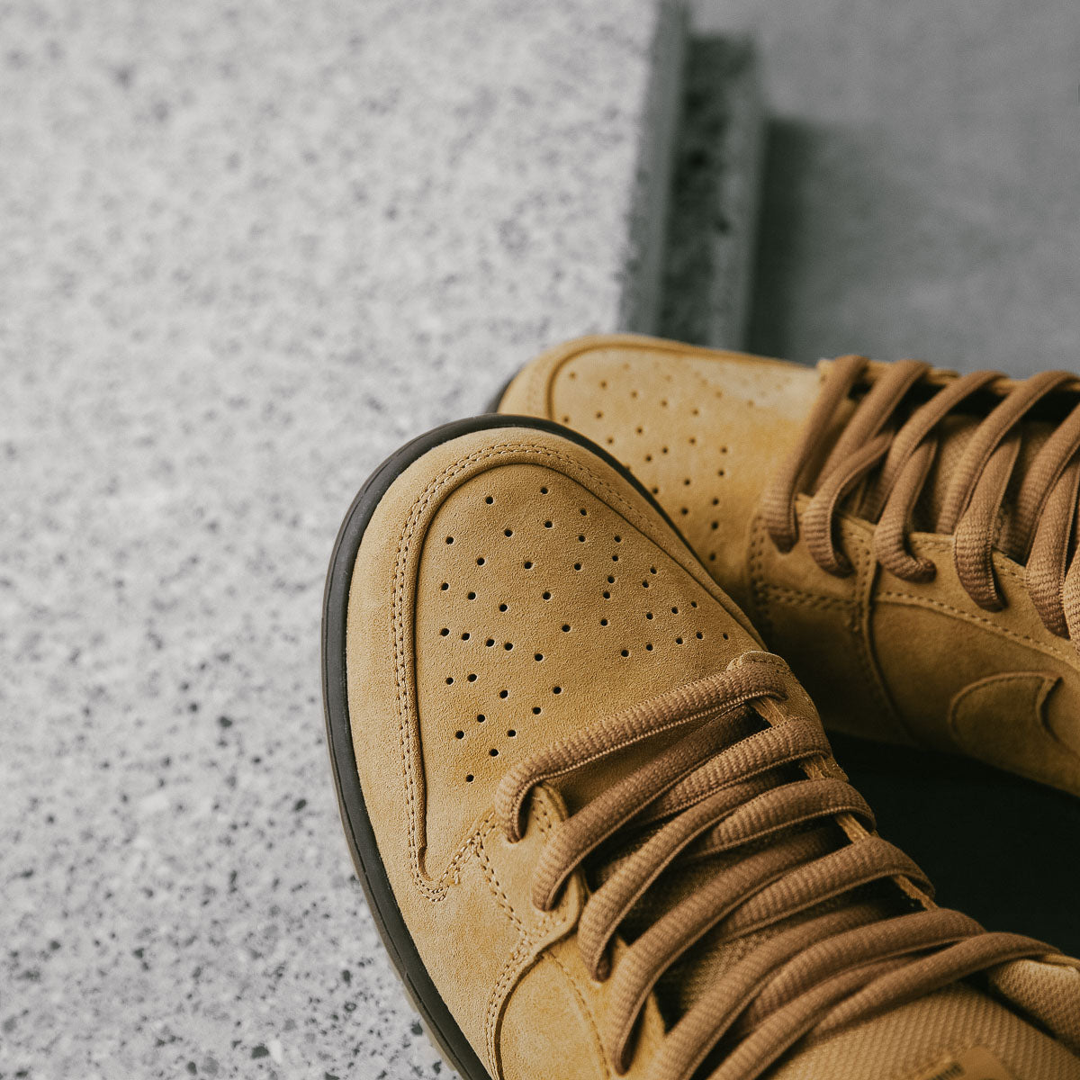 nike sb dunk wheat