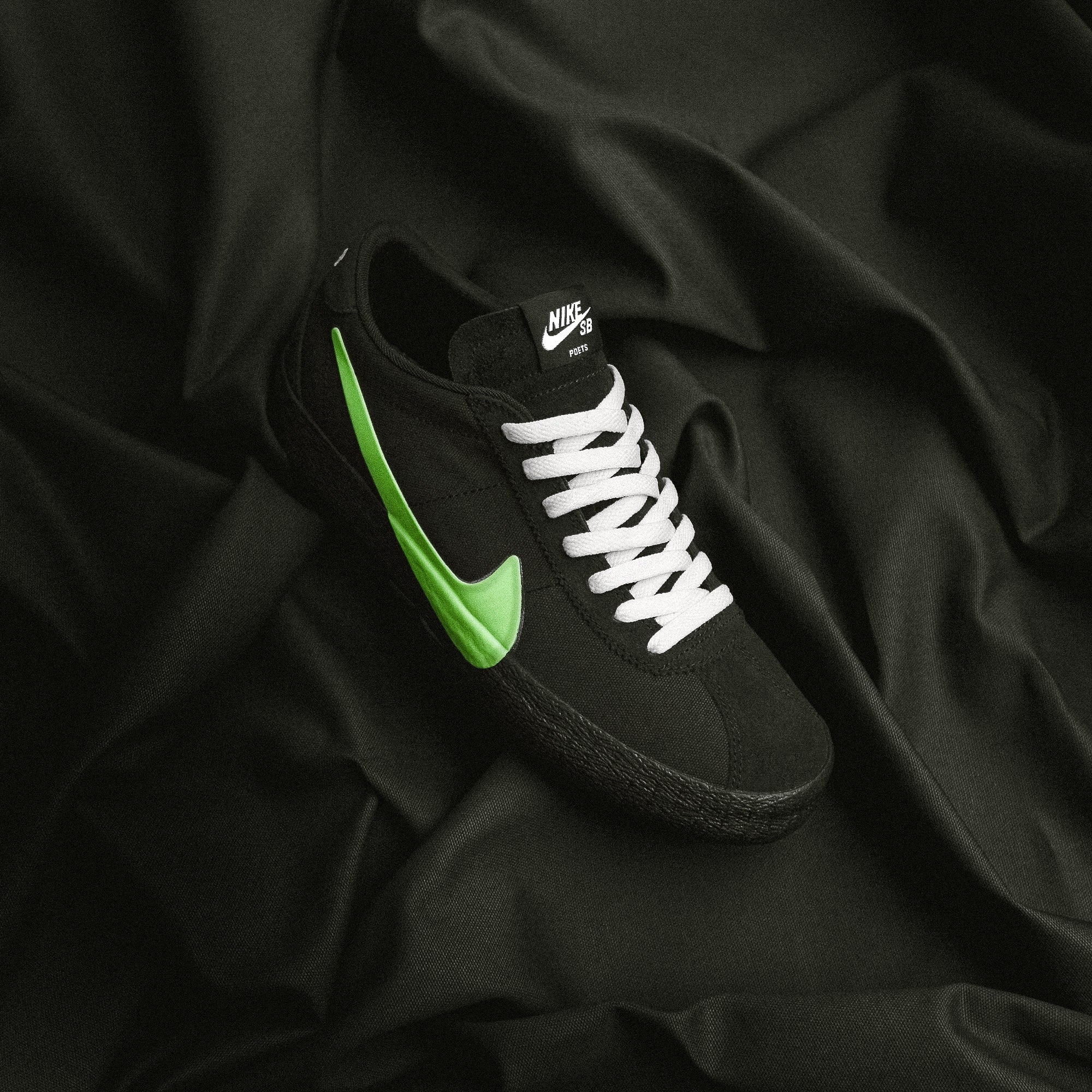 Nike SB x Poets Bruin |