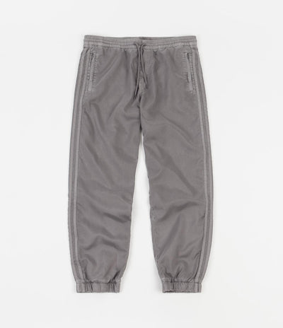 FEAR OF GOD ESSENTIALS Kids Sweatpants Cream – LEGACY-NY