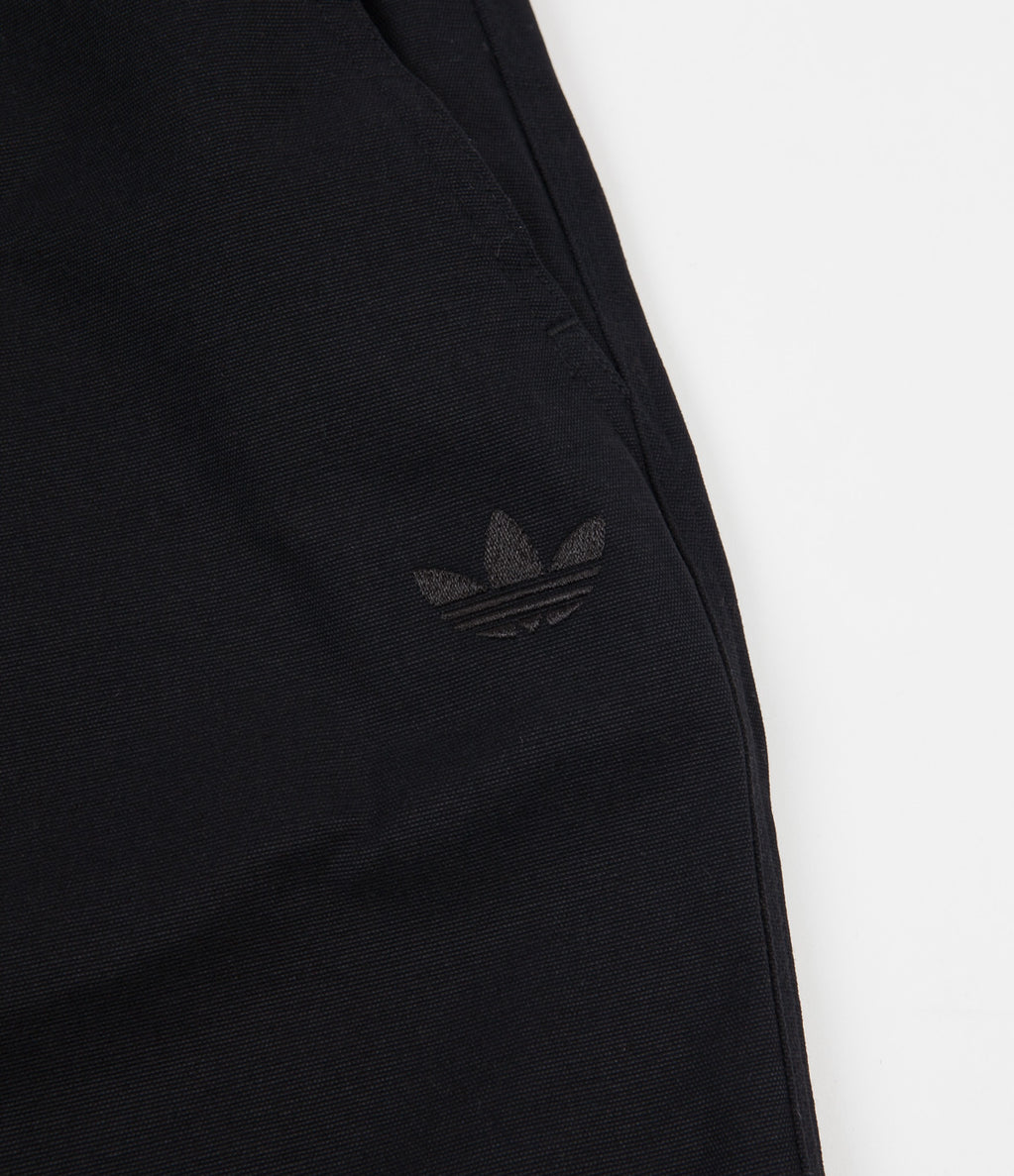 Adidas Loose Pants - Black | Flatspot
