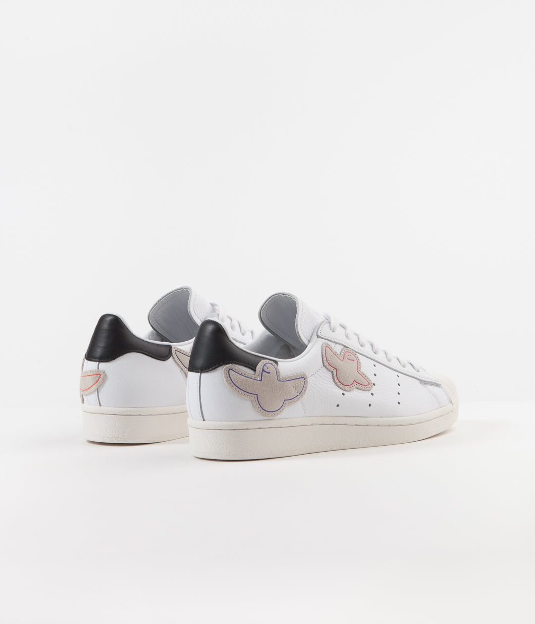 Escarpa perecer cantidad Adidas Superstar 80's 'Gonz' Shoes - White / Core Black / Chalk White |  Flatspot
