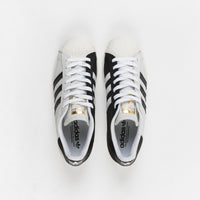 adidas superstar 2 black and gold