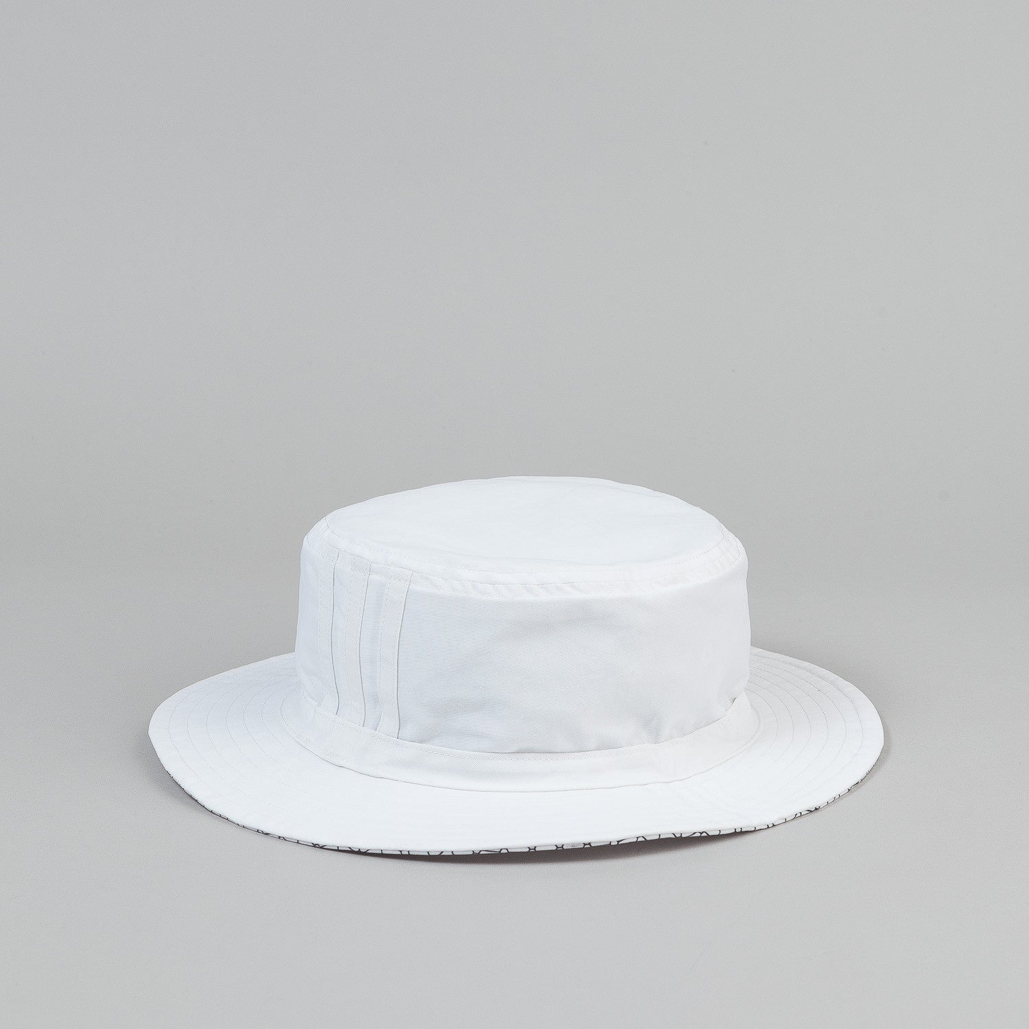 Adidas x Palace Bucket Hat White | Flatspot