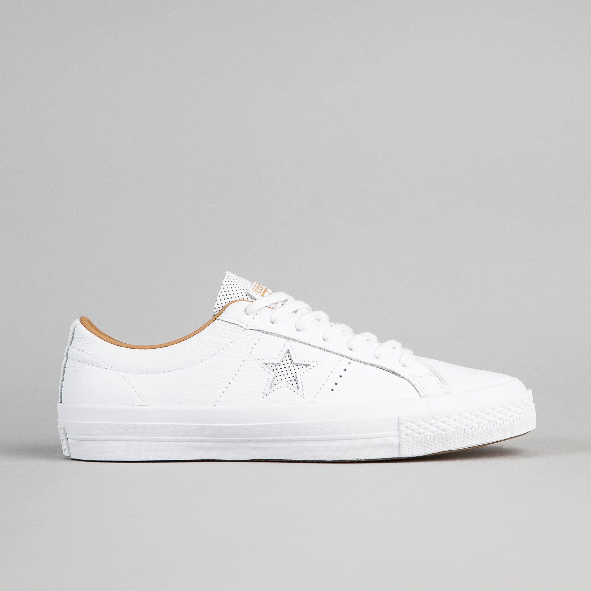 converse one star perforated leather 