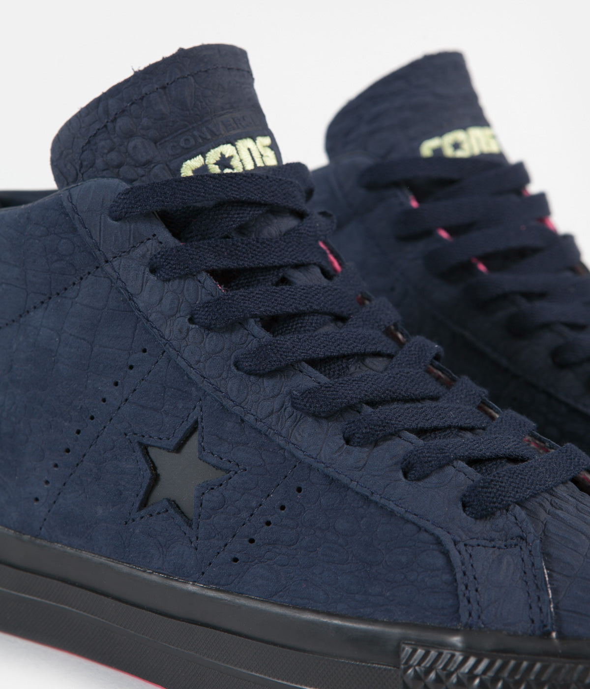 converse one star mid pro