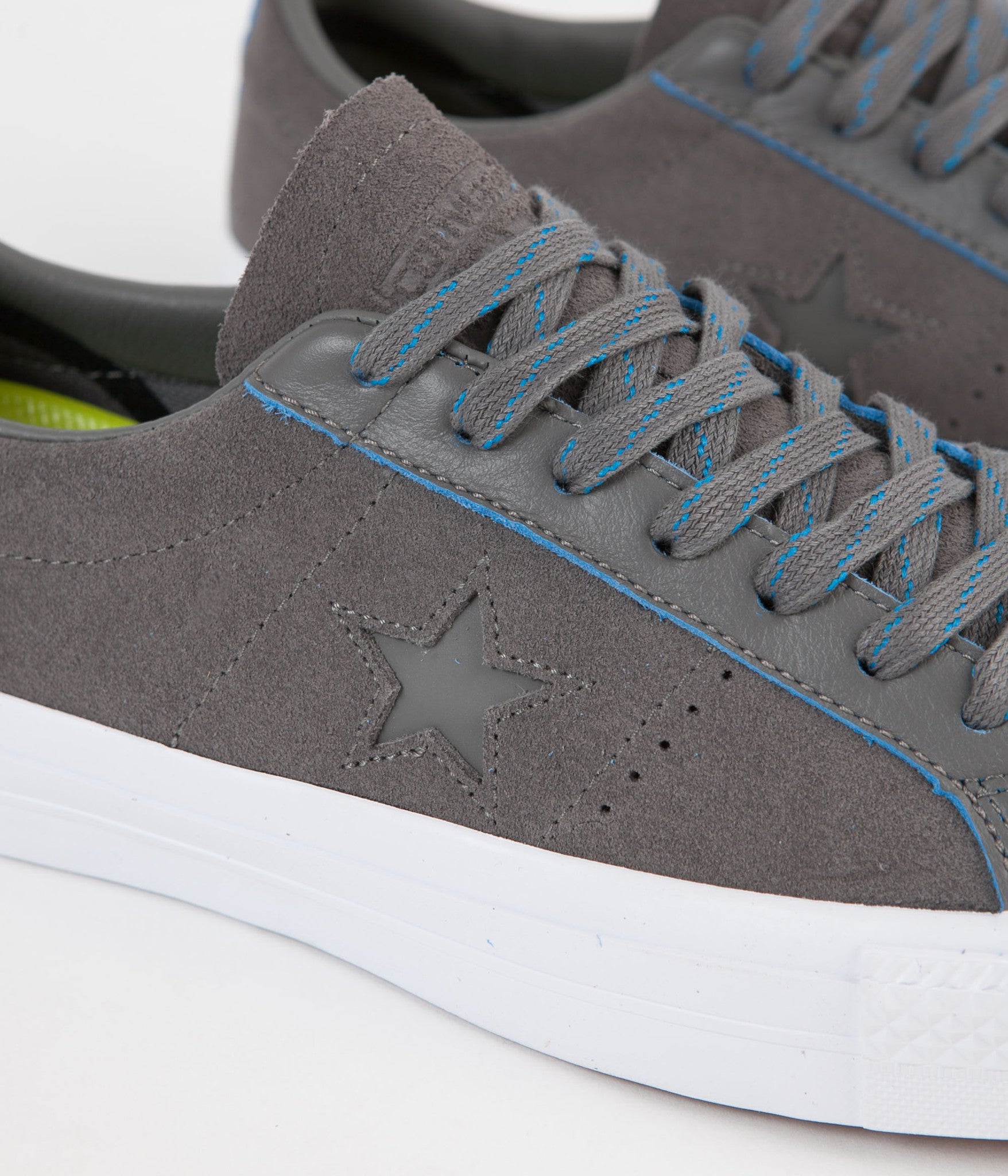 converse one star charcoal