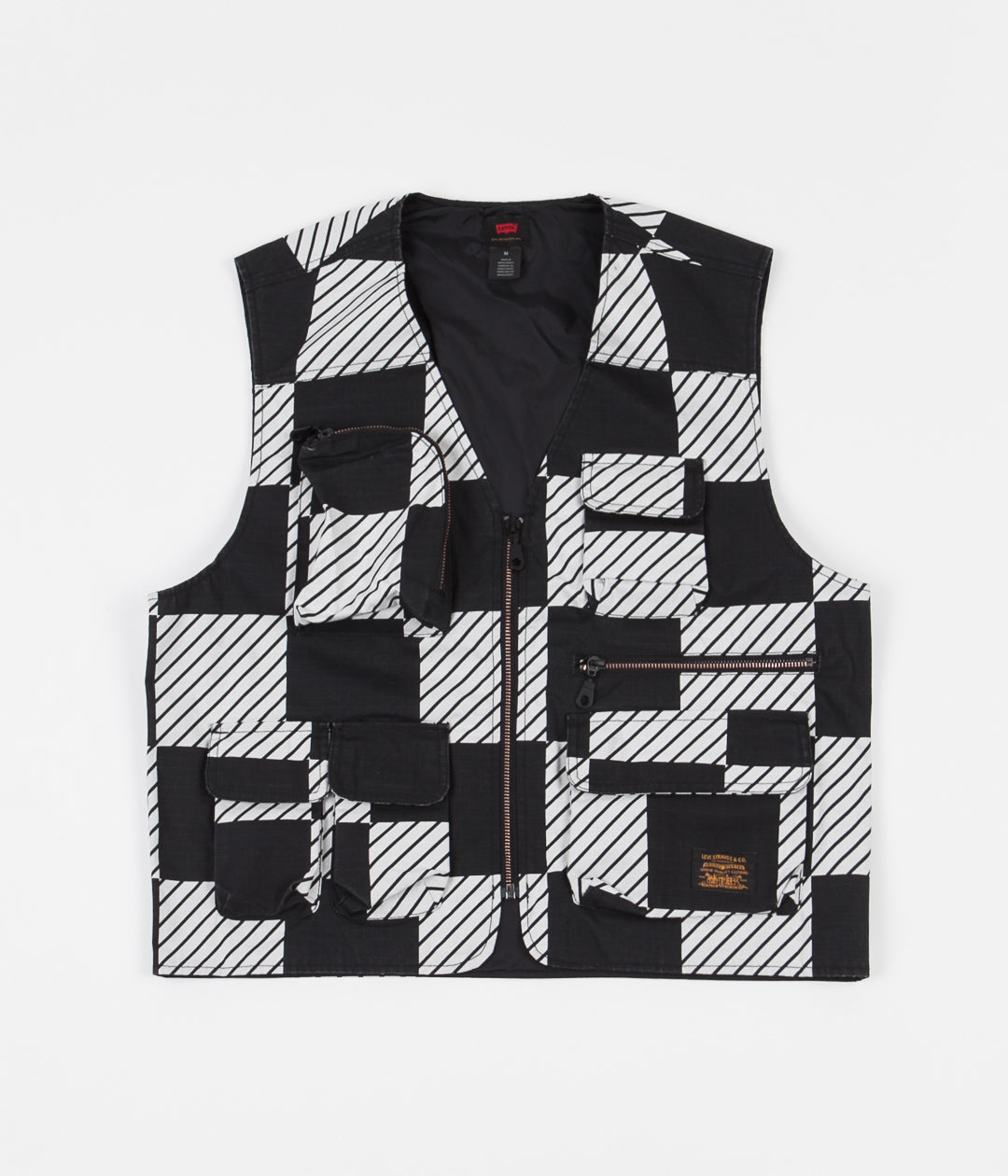 levis black vest