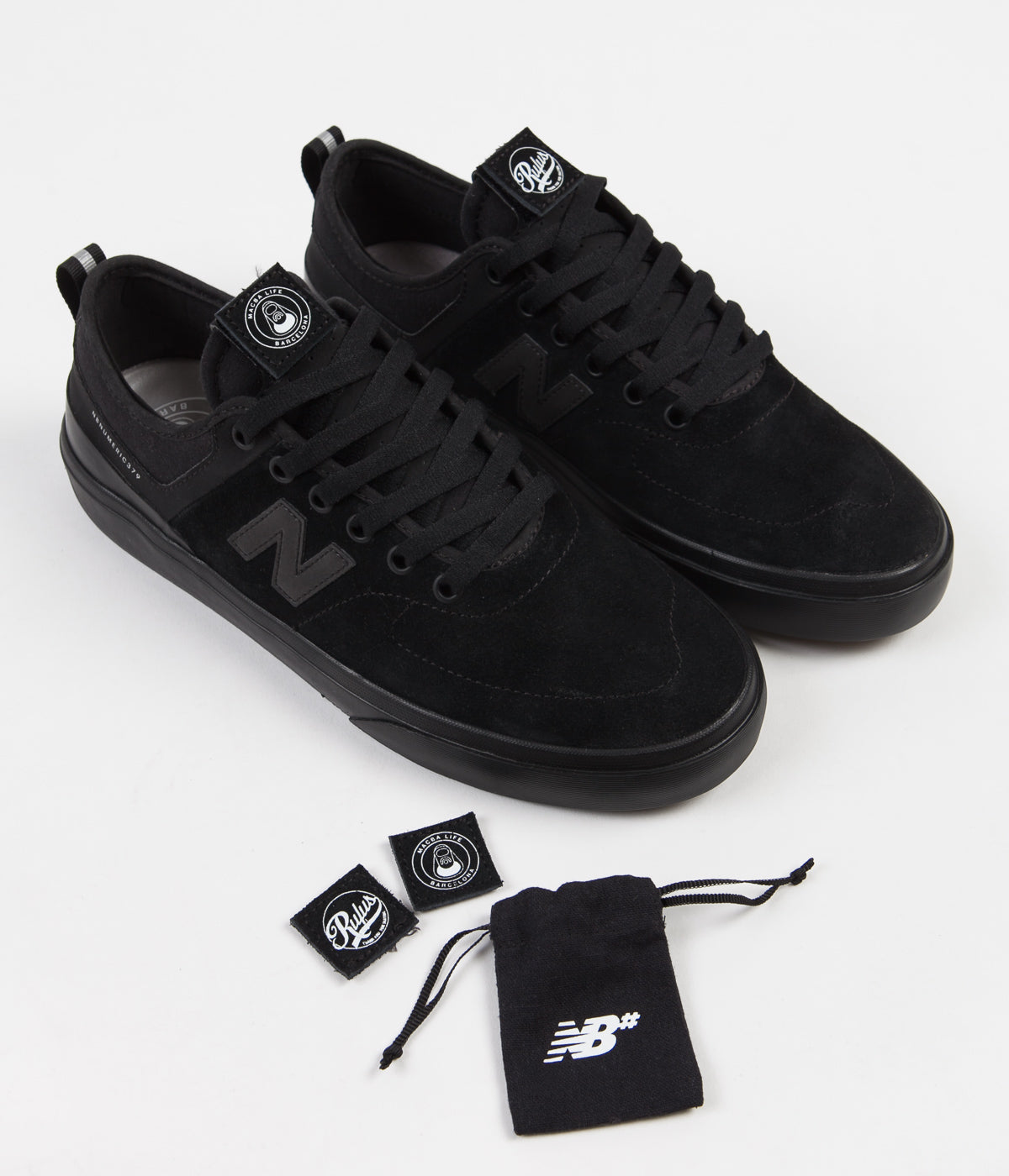 new balance black skate shoes