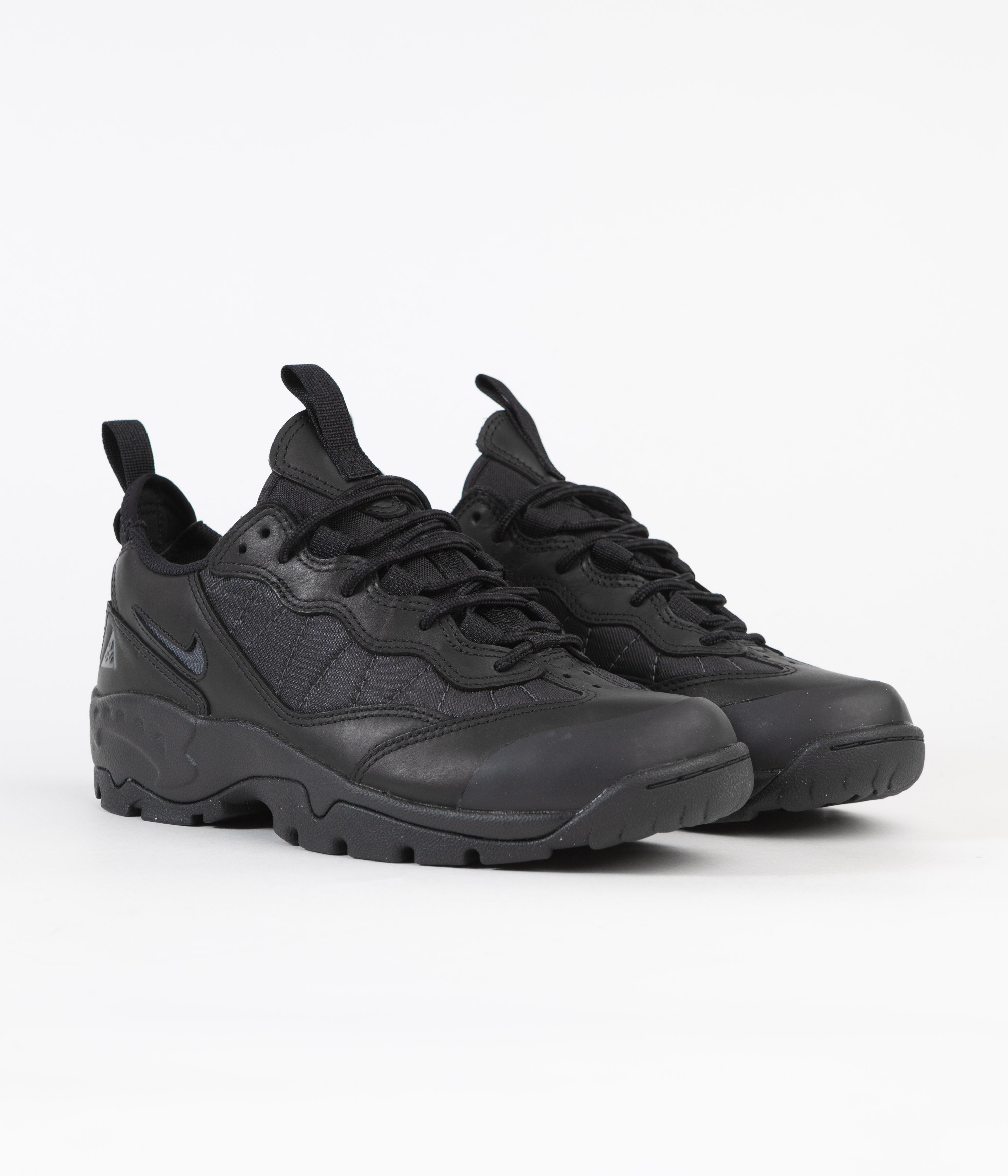 Nike ACG Air Mada Shoes - Black / Anthracite | Flatspot