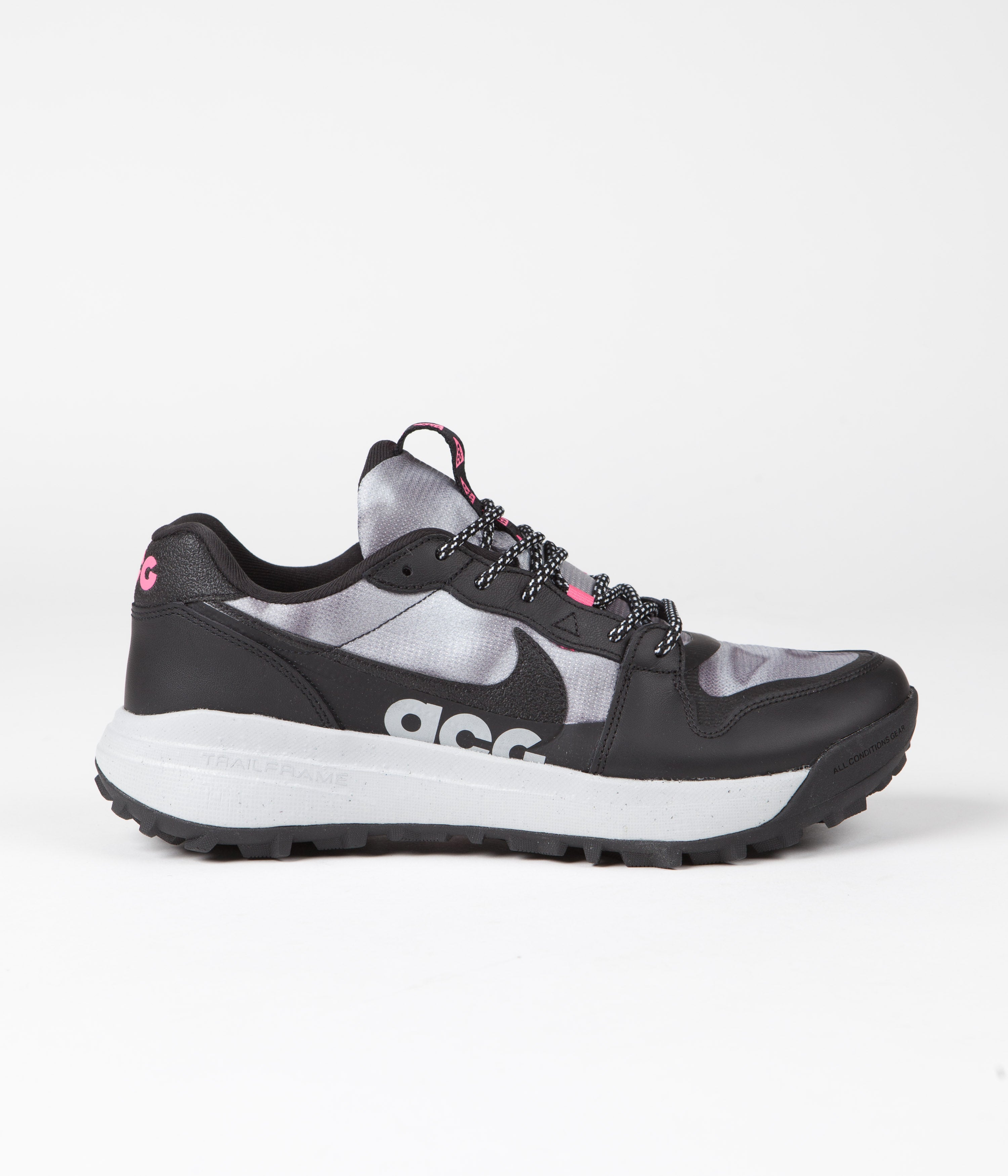 Nike ACG Lowcate SE Shoes - Black / Black - Hyper Pink - Wolf Grey ...