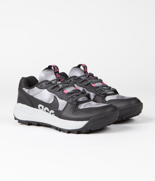 Nike ACG Lowcate SE Shoes - Black / Black - Hyper Pink - Wolf Grey ...