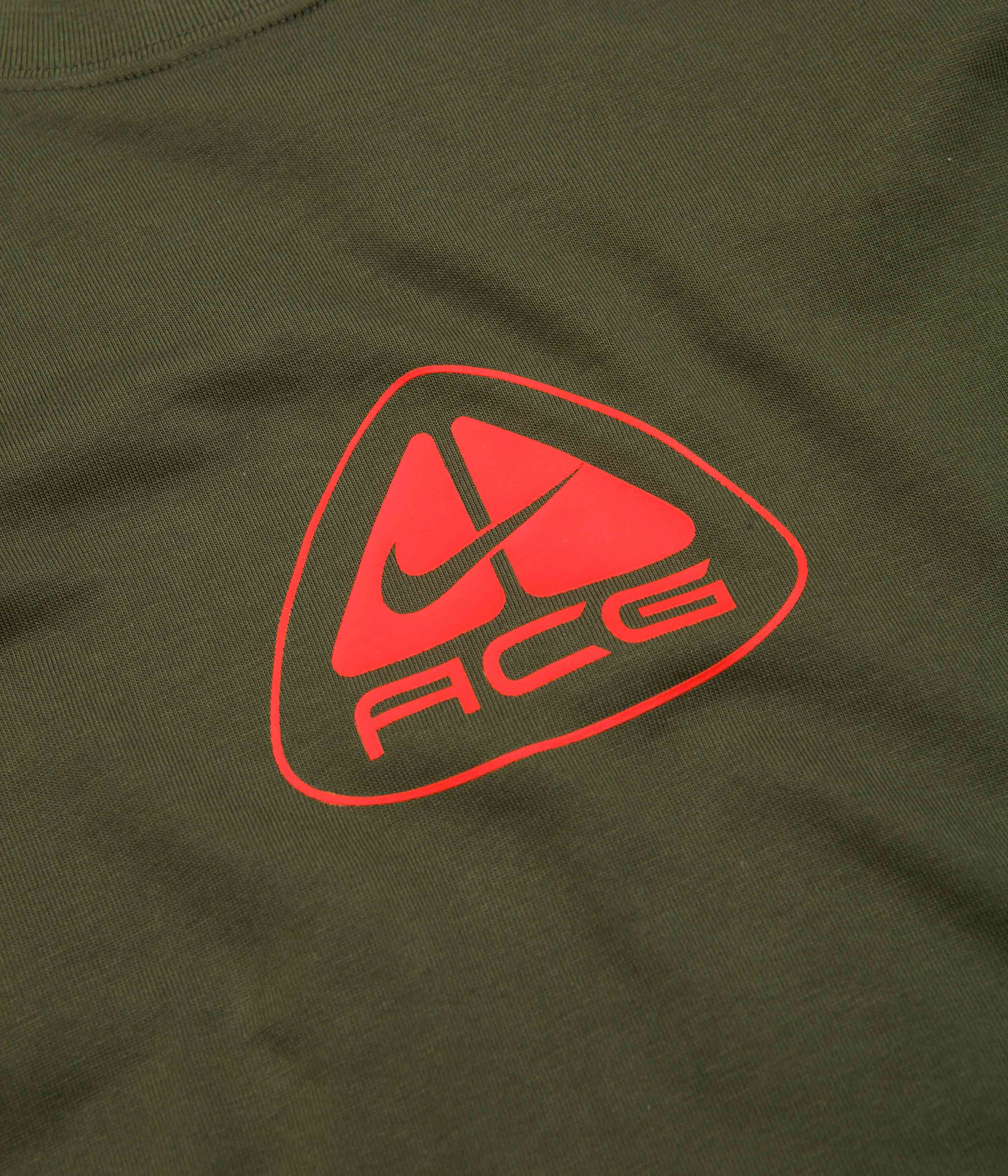 Nike ACG Lungs Long Sleeve T-Shirt - Cargo Khaki | Flatspot