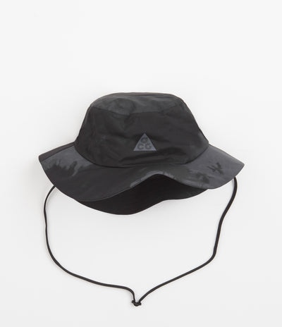 Black - - ACG Warm Bucket Hat | Kyrie Rocking his NikeID Kyrie 3 'Yeezy'