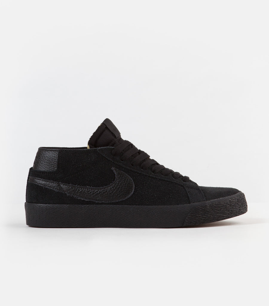 nike sb blazer chukka black