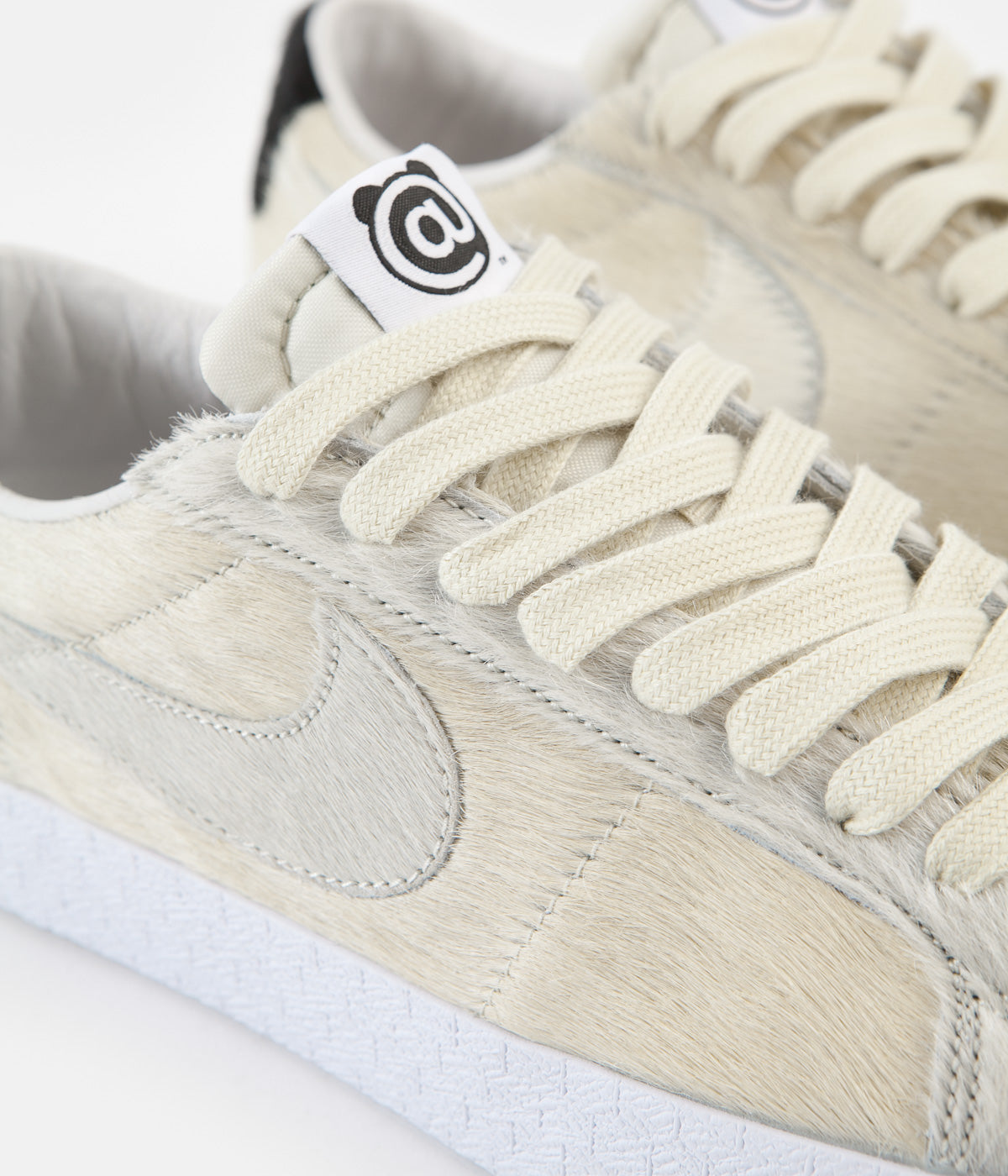 Nike Sb Blazer Low Gt Medicom Shoes Light Cream Light Cream Blac Flatspot