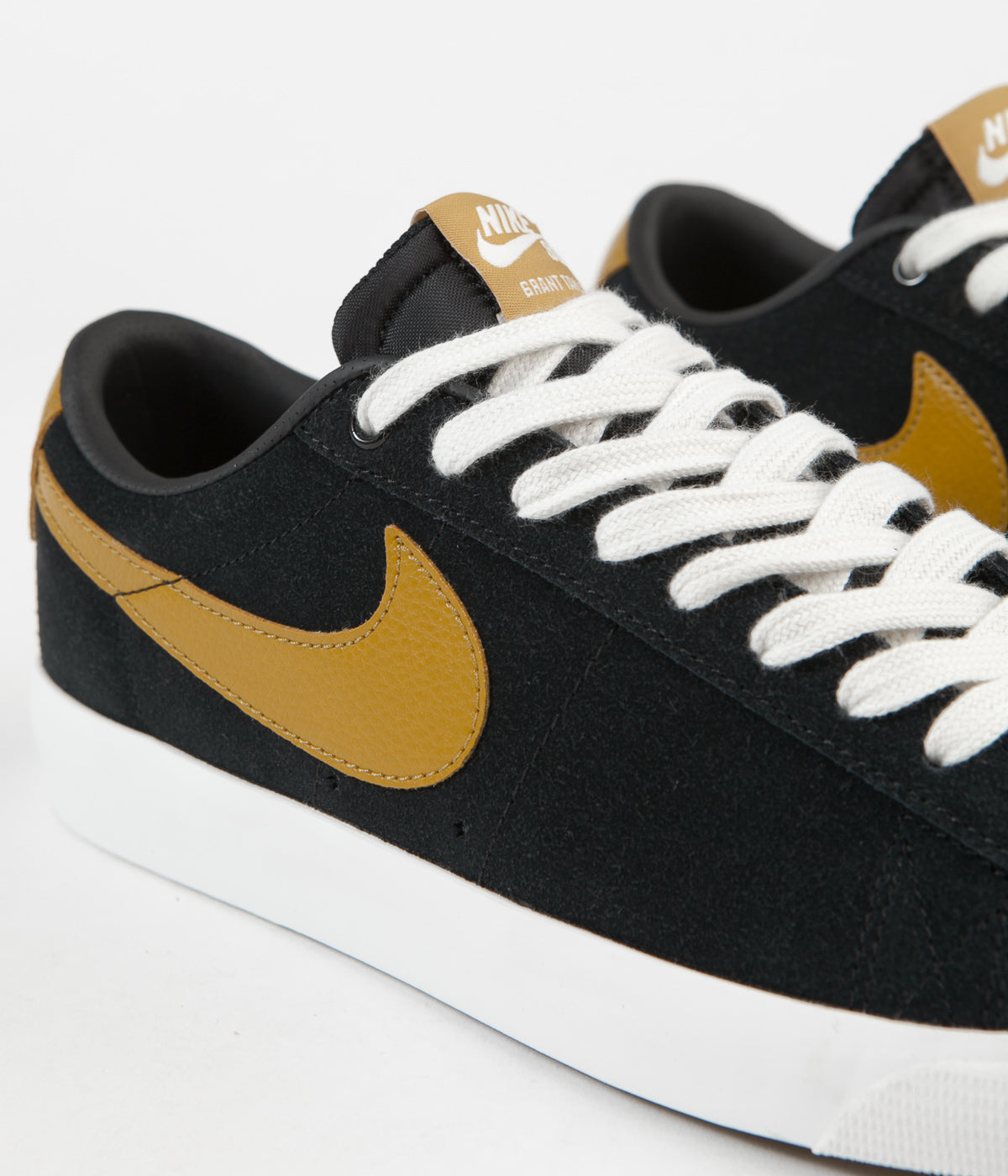 nike sb blazer low gt black wheat white